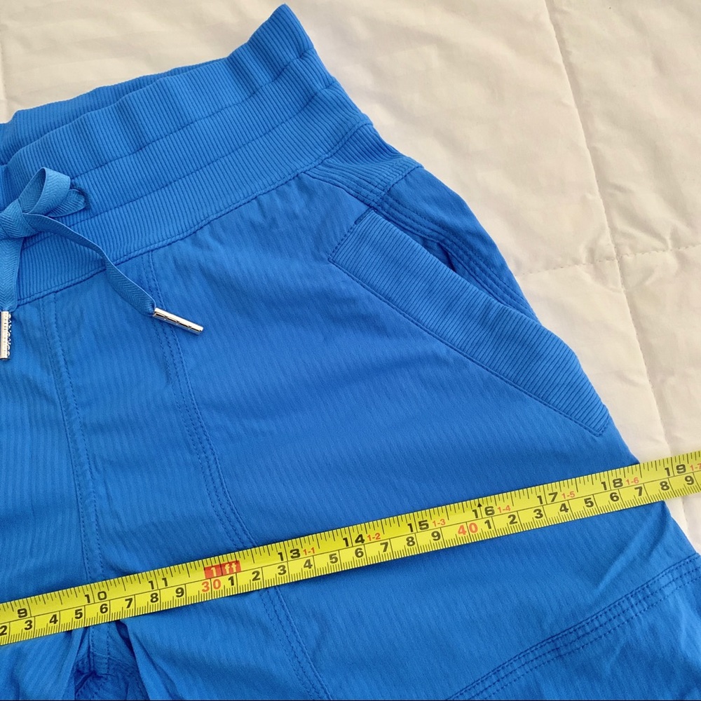lululemon | Studio Crop - Picture 6 of 8
